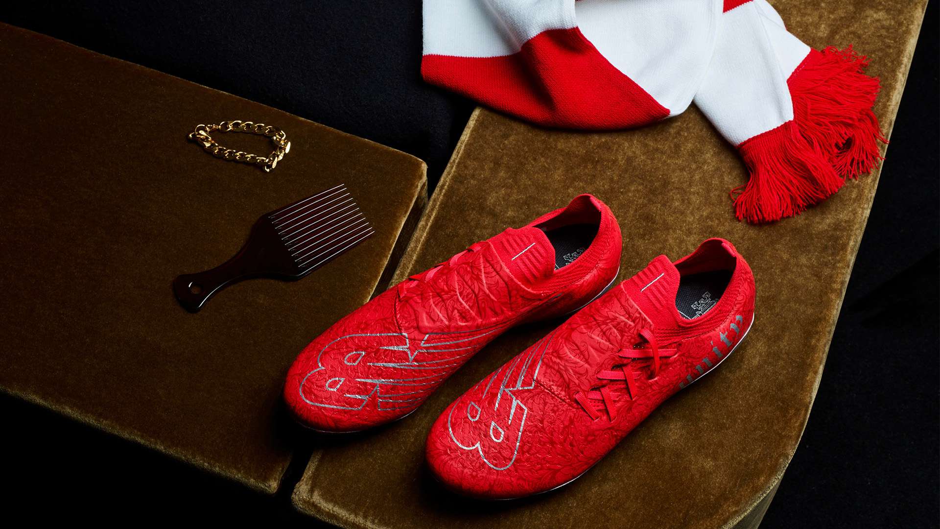 她不仅贡献 她不仅贡献